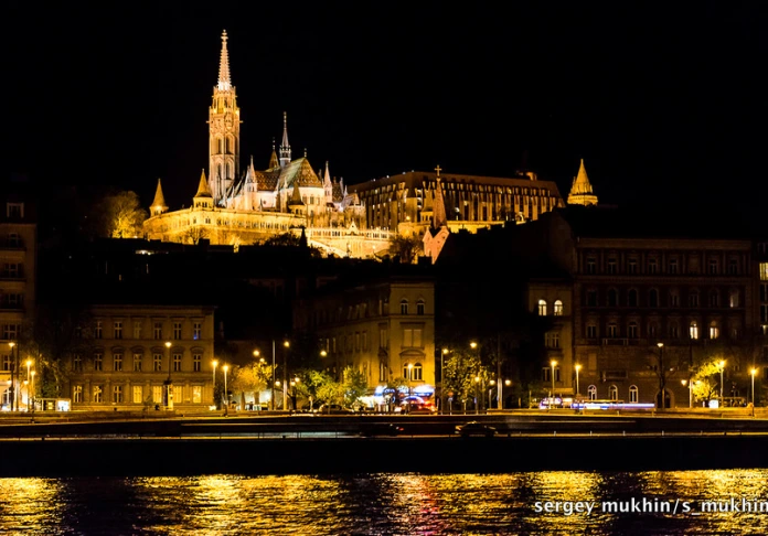 Hungarian Rhapsody for piano and camera ... Budapest ...
